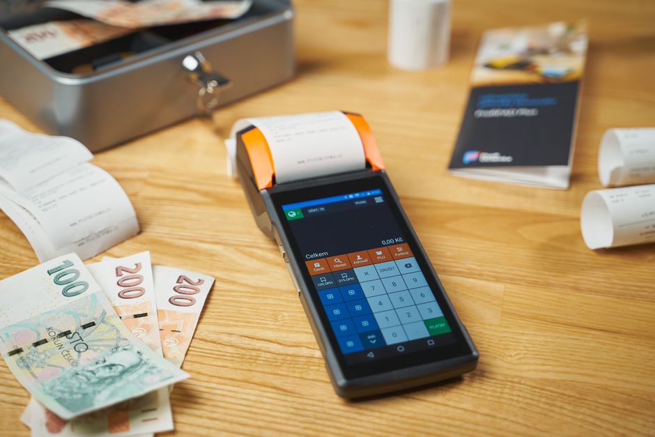 小店櫃檯與收據